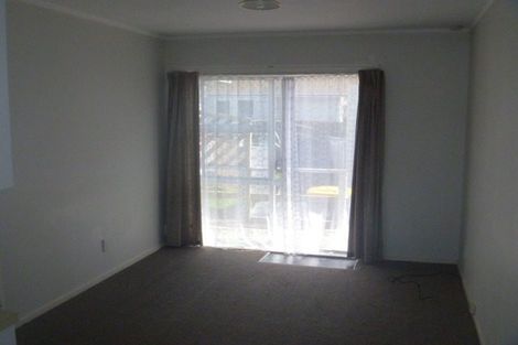 Photo of property in 2 Hobman Place, Manurewa, Auckland, 2102
