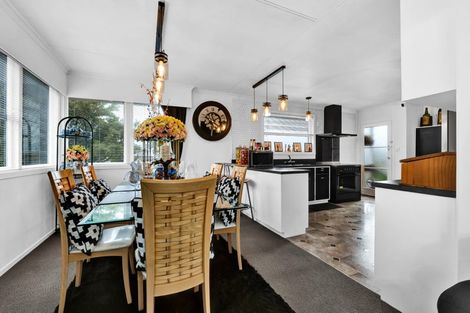 Photo of property in 19 Dives Avenue, Hawera, 4610