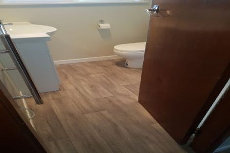 Photo of property in 3/34 Heretaunga Square, Silverstream, Upper Hutt, 5019