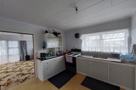 Photo of property in 7 Tawake Place, Waitara, 4320