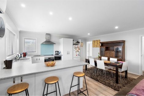 Photo of property in 11a Saxton Street, Levin, 5510