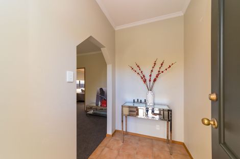 Photo of property in 40 Weston Avenue, Roslyn, Palmerston North, 4414