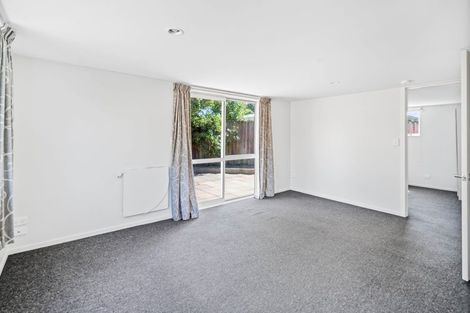 Photo of property in 33 West-watson Avenue, Hillmorton, Christchurch, 8025