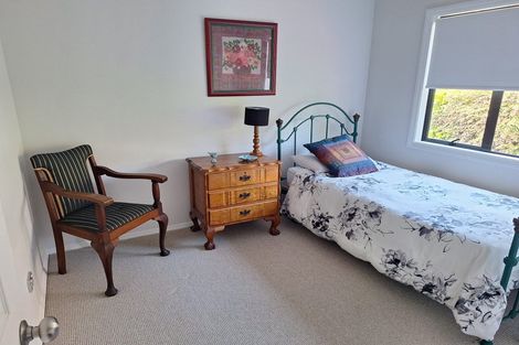 Photo of property in 44 Parkwood Crescent, Gulf Harbour, Whangaparaoa, 0930