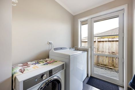 Photo of property in 18 Moonlight Drive, Rototuna North, Hamilton, 3210