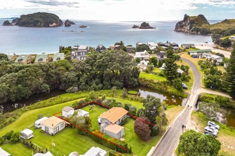 Photo of property in 13 Wigmore Crescent, Hahei, Whitianga, 3591