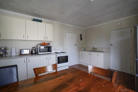 Photo of property in 63 Paterson Street, Grasmere, Invercargill, 9810