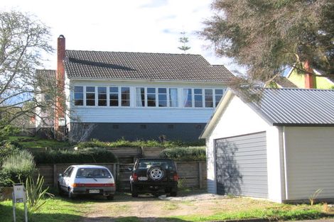 Photo of property in 32 Plunket Terrace, Hamilton East, Hamilton, 3216