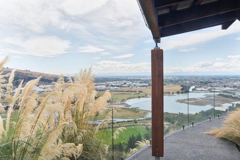 Photo of property in 5 Lapwing Lane, Mount Pleasant, Christchurch, 8081