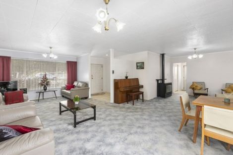 Photo of property in 46 Glen Road, Stokes Valley, Lower Hutt, 5019