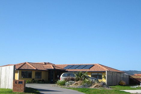 Photo of property in 6 Zarling Lane, Coastlands, Whakatane, 3120