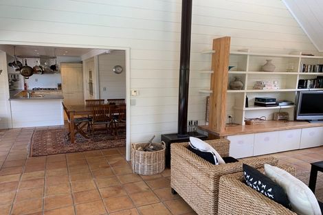 Photo of property in 34 Harbour View Road, Leigh, 0985