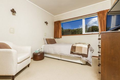 Photo of property in 15 Penning Road, Milford, Auckland, 0620