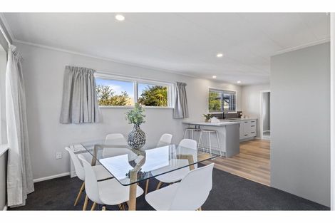 Photo of property in 3 Tralee Place, Bishopdale, Christchurch, 8053