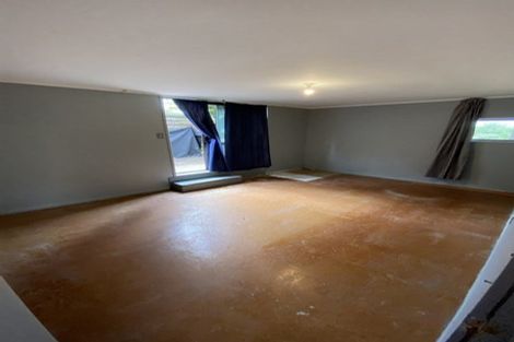 Photo of property in 445 Don Buck Road, Massey, Auckland, 0614