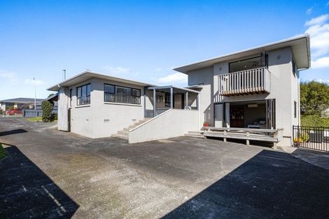 Photo of property in 19 Coronation Avenue, Pukekohe, 2120