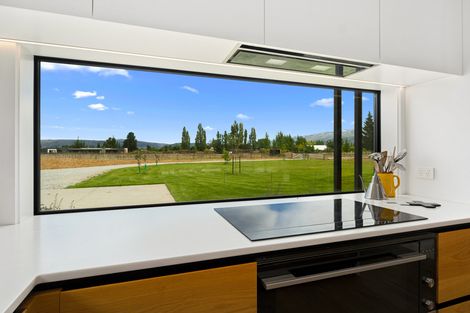 Photo of property in 114 Airport Road, Alexandra, 9391