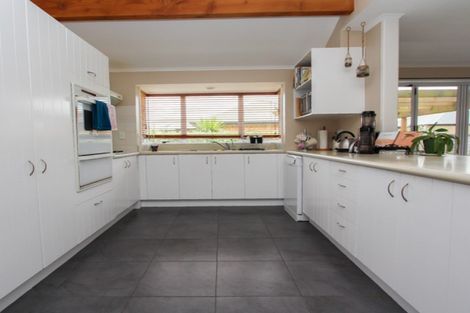 Photo of property in 20 Bolmuir Road, Forest Lake, Hamilton, 3200