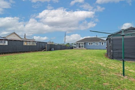 Photo of property in 13 Fox Street, Woodville, 4920