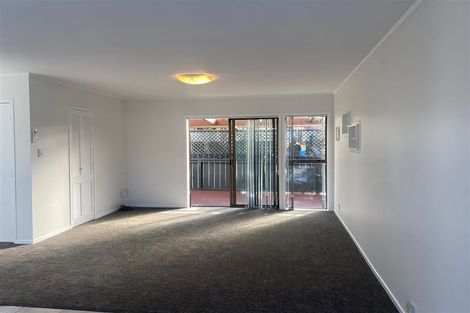 Photo of property in 45b Kurnell Drive, Botany Downs, Auckland, 2010