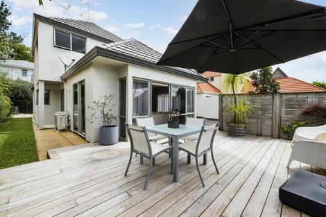 Photo of property in 2/17 Pope Terrace, Leamington, Cambridge, 3432