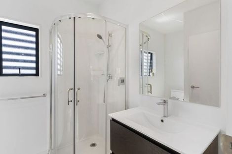 Photo of property in 11e Barrie Avenue, Papatoetoe, Auckland, 2025