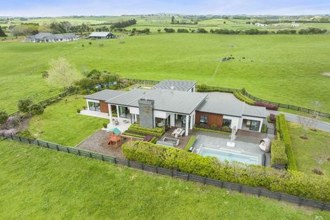 Photo of property in 38 Hawthorne Lane, Kingseat, Papakura, 2580