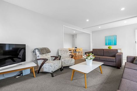 Photo of property in 49a Memorial Avenue, Ilam, Christchurch, 8053