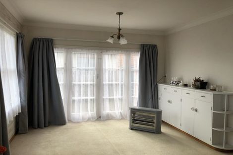 Photo of property in 22 Stanley Street, Levin, 5510