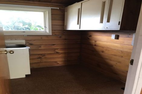 Photo of property in 15 Roseburn Place, Pakuranga, Auckland, 2010