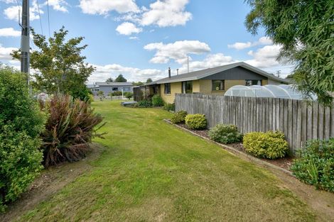 Photo of property in 2 Ruia Street, Gore, 9710