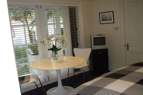 Photo of property in 32 Franklin Road, Freemans Bay, Auckland, 1011