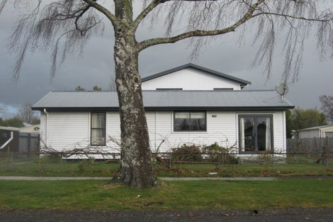 Photo of property in 136 Te Rangitautahanga Road, Turangi, 3334