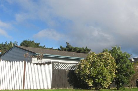 Photo of property in 34 Guadeloupe Crescent, Grenada Village, Wellington, 6037