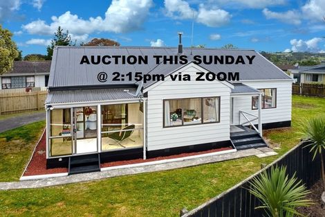 Photo of property in 102 Bruce Mclaren Road, Henderson, Auckland, 0612