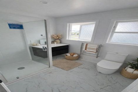 Photo of property in 14 Grosvenor Street, Redwood, Christchurch, 8051