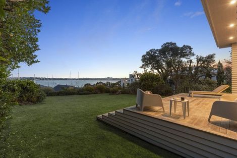 Photo of property in 5c Church Street, Devonport, Auckland, 0624