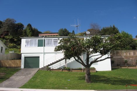 Photo of property in 41 Dingadee Street, Welcome Bay, Tauranga, 3112