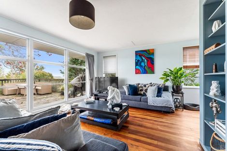 Photo of property in 52 Tiri Road, Manly, Whangaparaoa, 0930