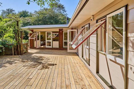 Photo of property in 25 Dell Road, Raumati South, Paraparaumu, 5032