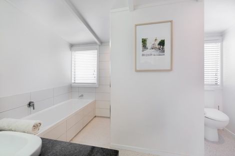 Photo of property in 26 Havelock Road, Hospital Hill, Napier, 4110