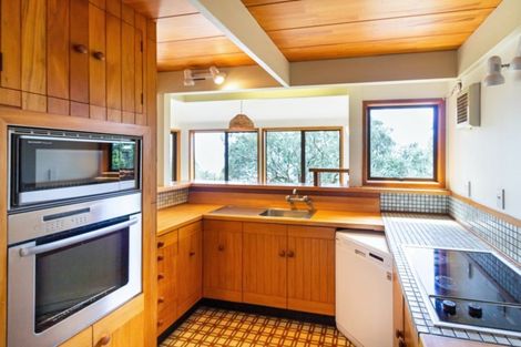 Photo of property in 3 Lea Place, Stanmore Bay, Whangaparaoa, 0932