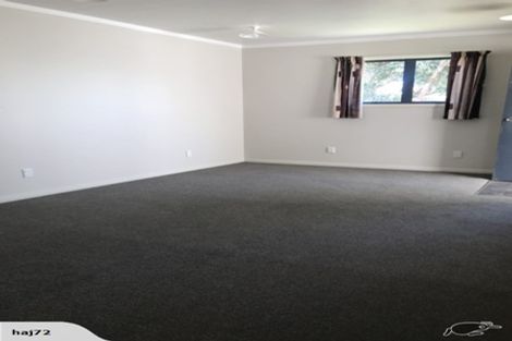 Photo of property in 18 Hicks Crescent, Waikanae Beach, Waikanae, 5036