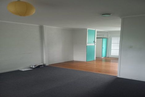 Photo of property in 1/15 Glengarry Road, Glen Eden, Auckland, 0602