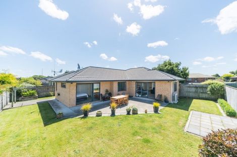 Photo of property in 6 Brookside Close, Highbury, Palmerston North, 4412