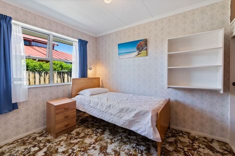 Photo of property in 25 Knights Grove, Otaki, 5512