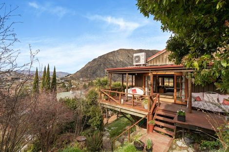 Photo of property in 16 Moonlight Track, Arthurs Point, Queenstown, 9371