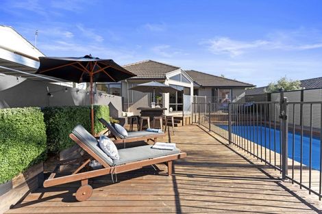 Photo of property in 9 The Anchorage, Sunnyhills, Auckland, 2010