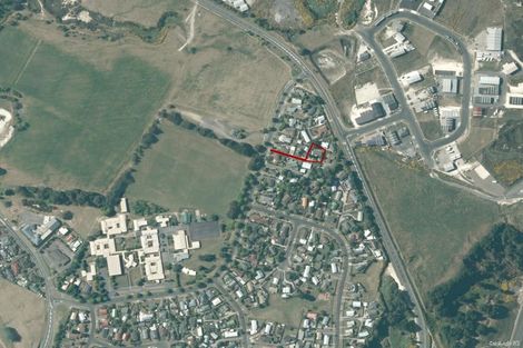 Photo of property in 26 Invergarry Road, Hilltop, Taupo, 3330