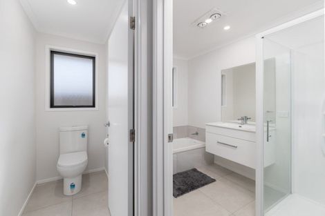 Photo of property in 35 Aratapu Street, Waitara, 4320